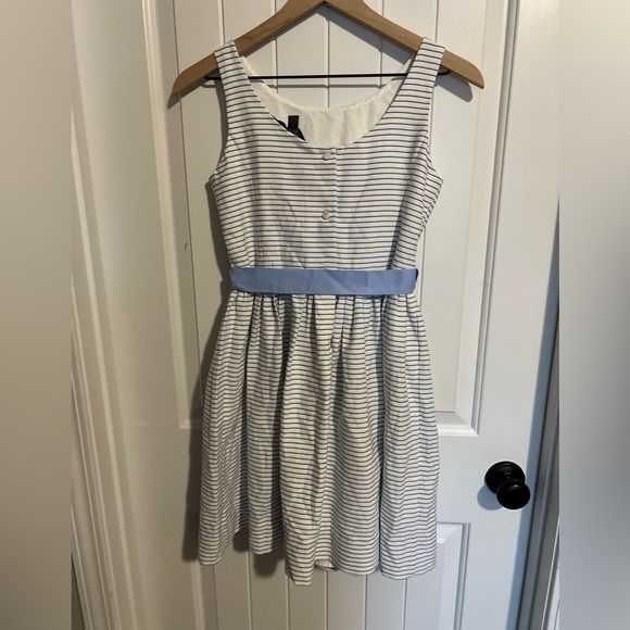 Ralph Lauren POLO GIRLS 100% COTTON LIGHT BLUE/WHITE SASH DRESS size 14 - Picture 4 of 5
